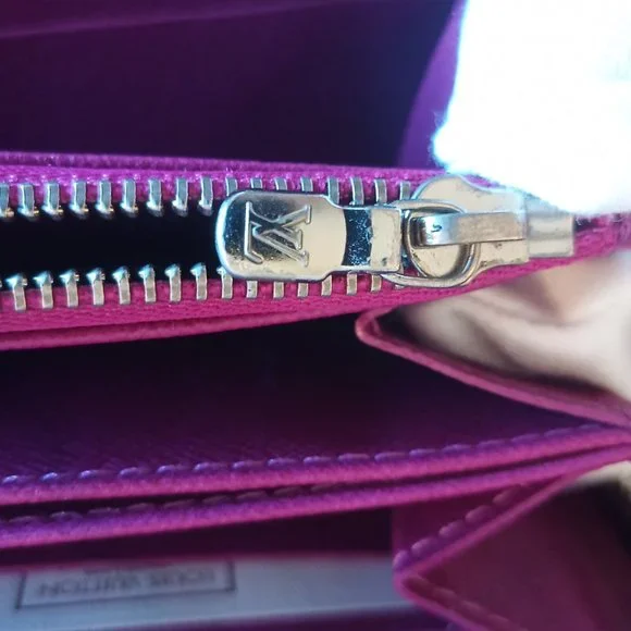 EUC LV Bicolor Cassis/Fuchsia Epi Zippy Long Wallet Full Inclusion! - Picture 2 of 16
